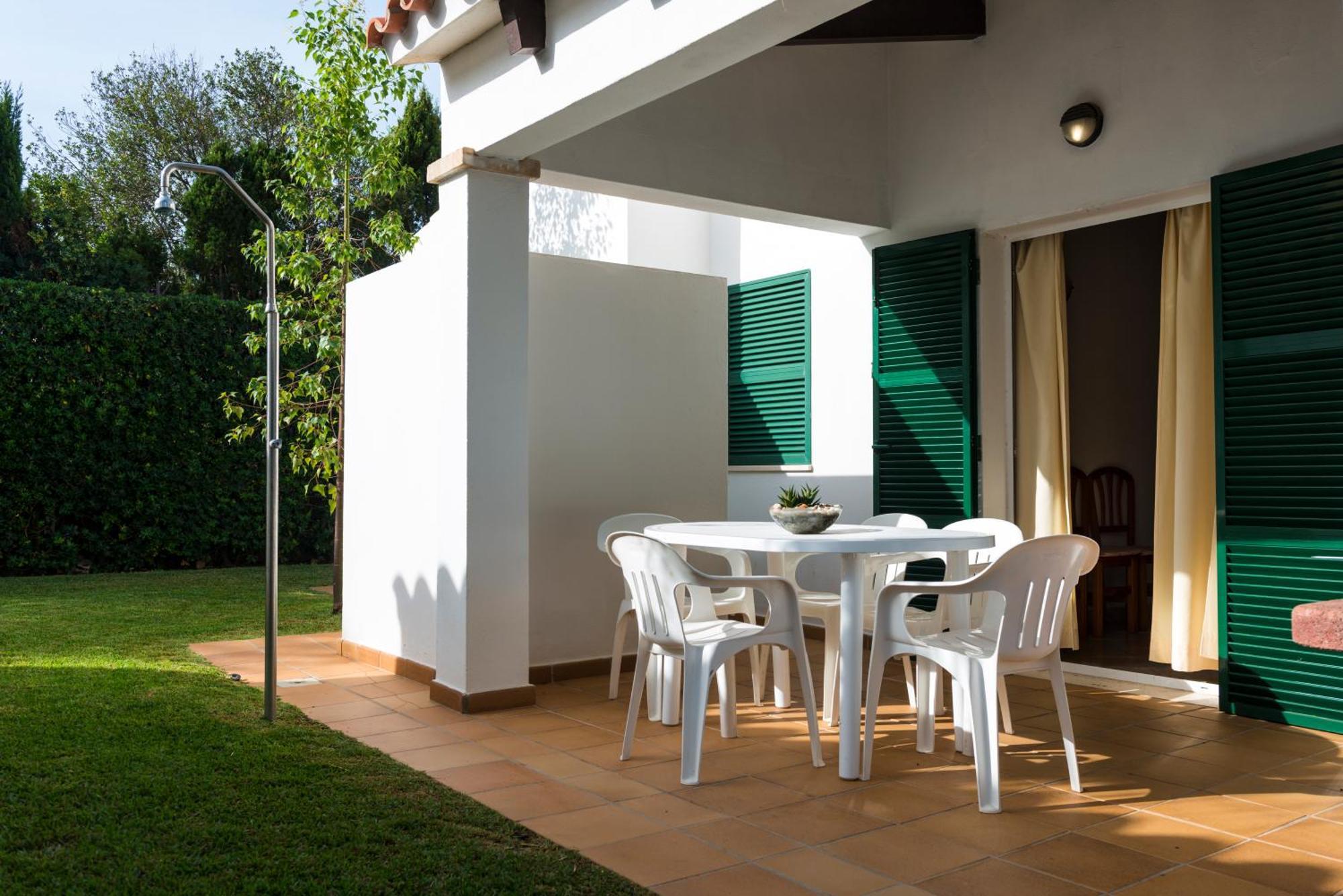 Apartchalet Villas Elvira. Villa A Son Carrio  Bagian luar foto