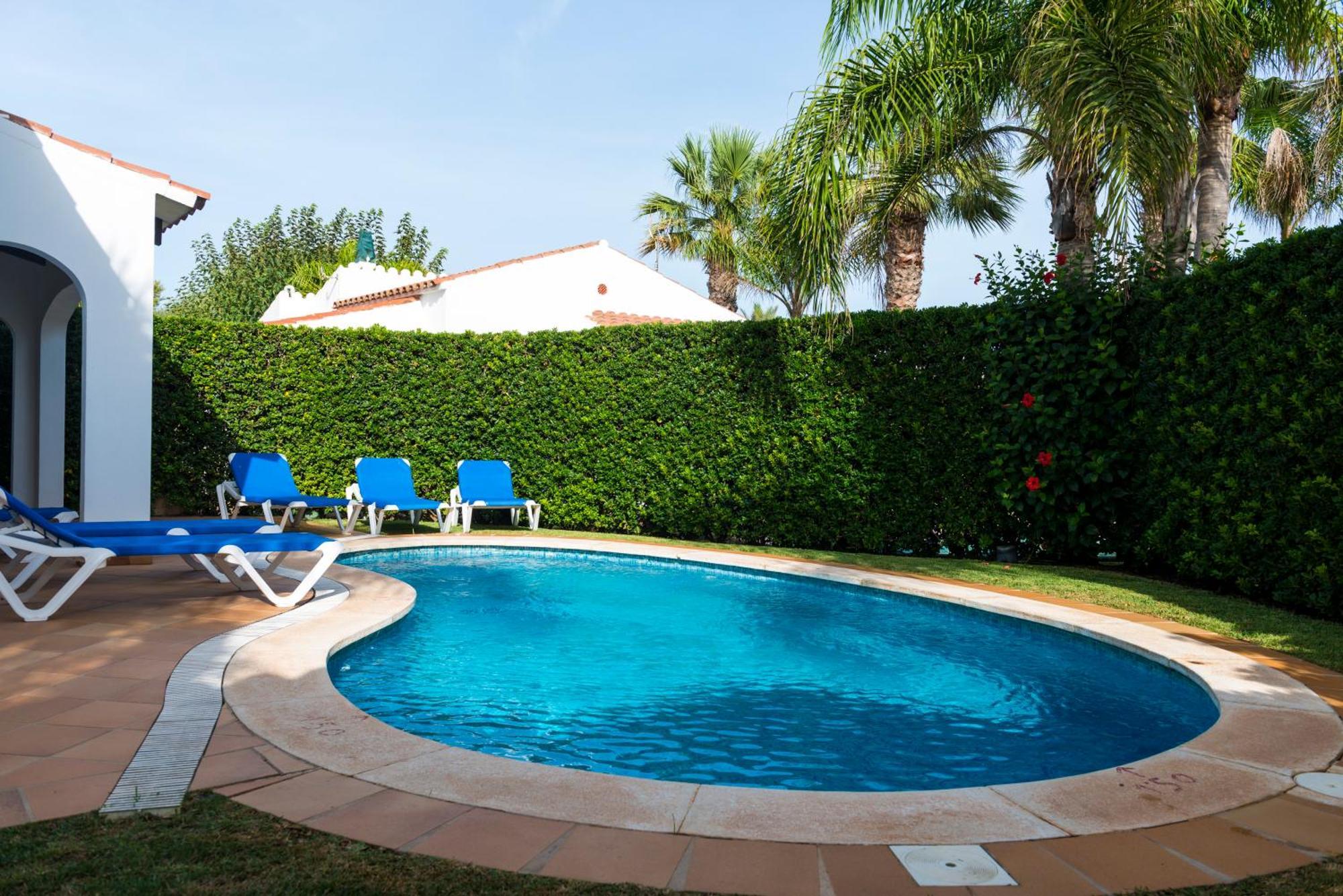 Apartchalet Villas Elvira. Villa A Son Carrio  Bagian luar foto
